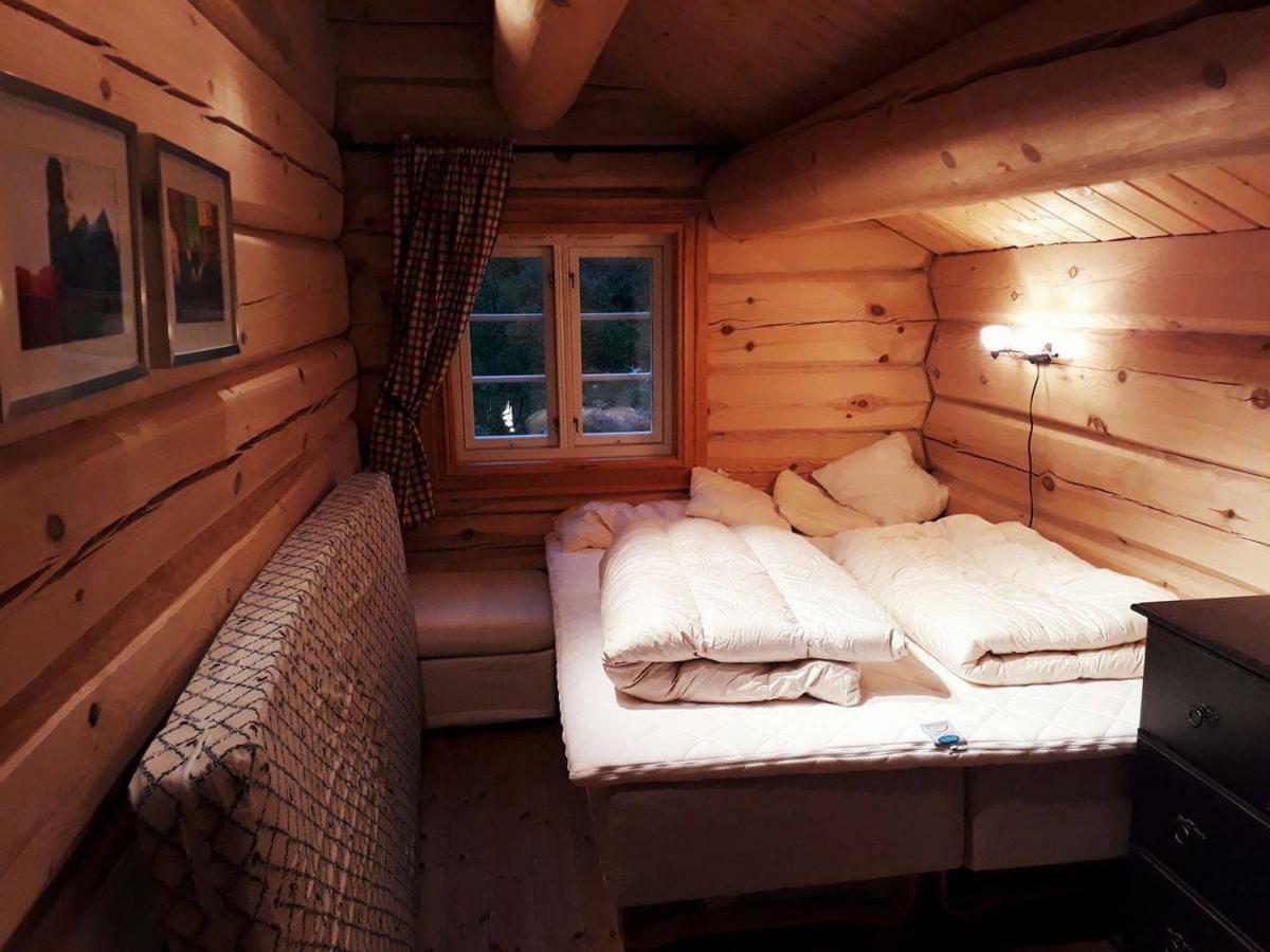 Blazerbu Four-Bedroom Chalet Myro Exteriör bild