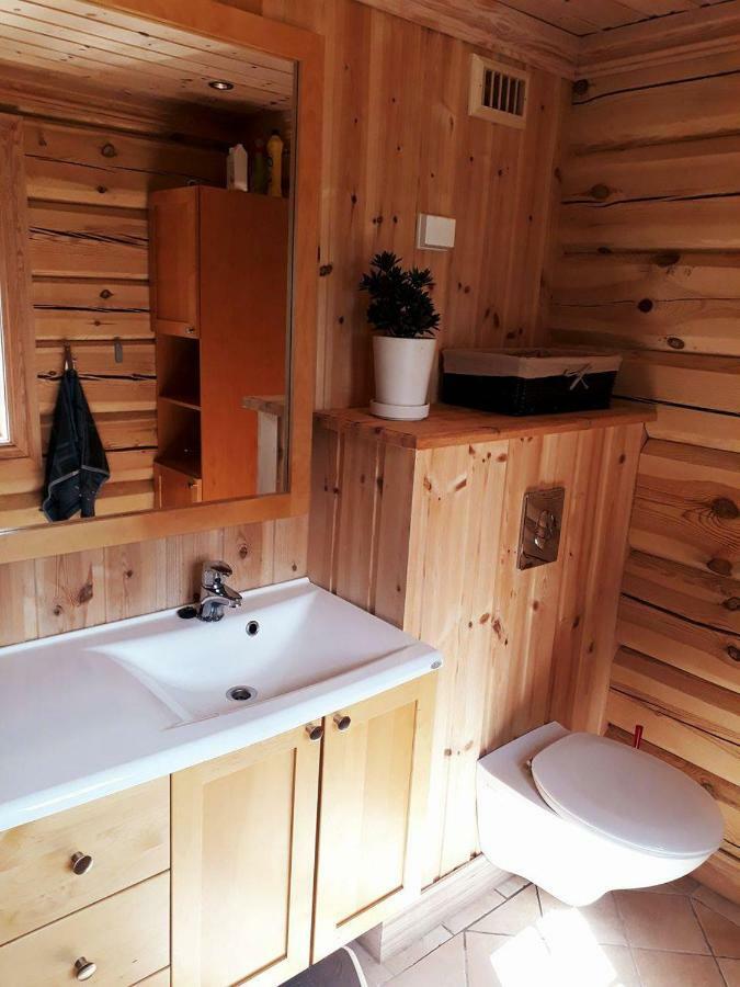 Blazerbu Four-Bedroom Chalet Myro Exteriör bild
